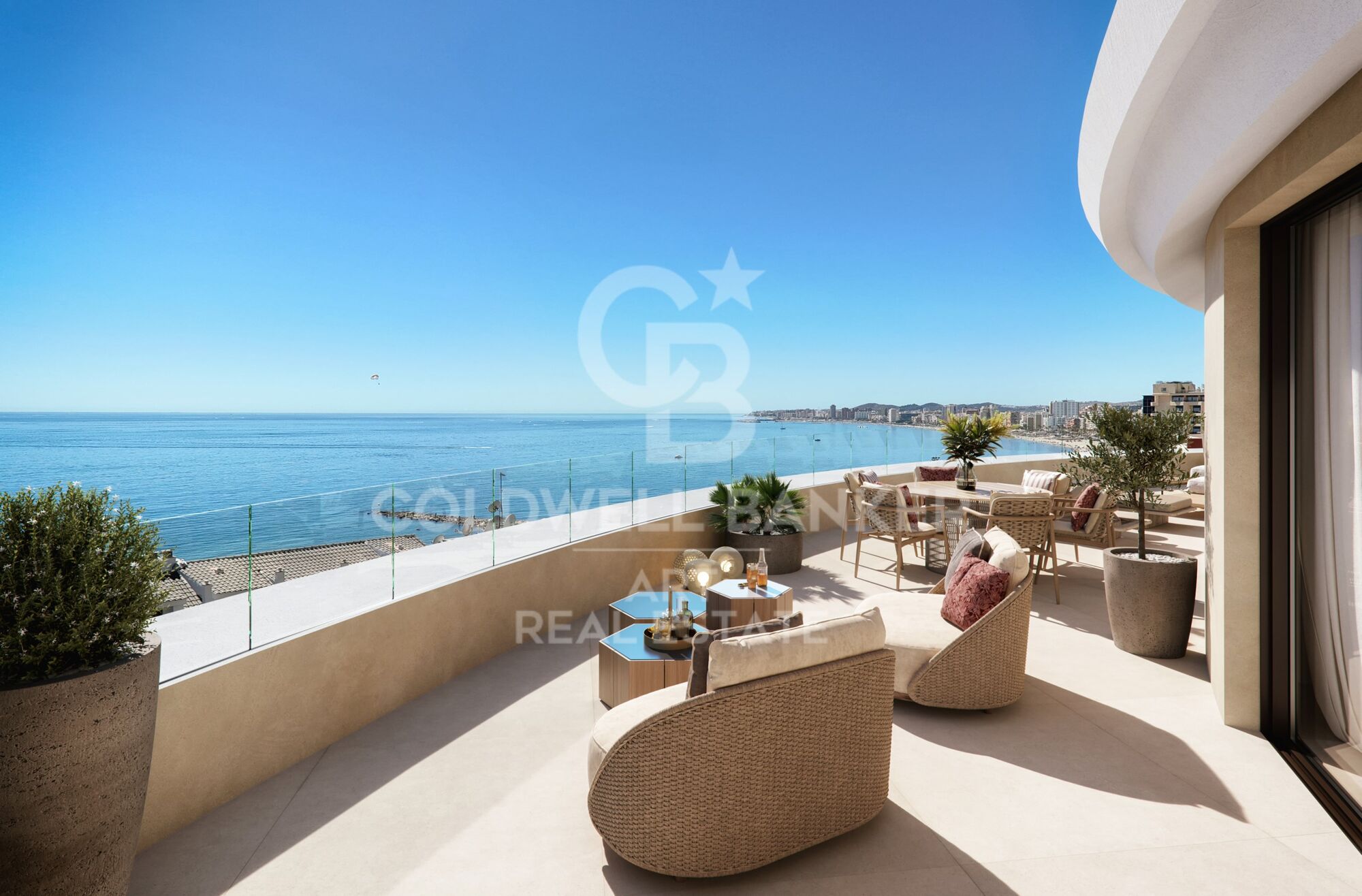Espectaculares apartamentos con vistas al mar en primera línea de playa- Fuengirola