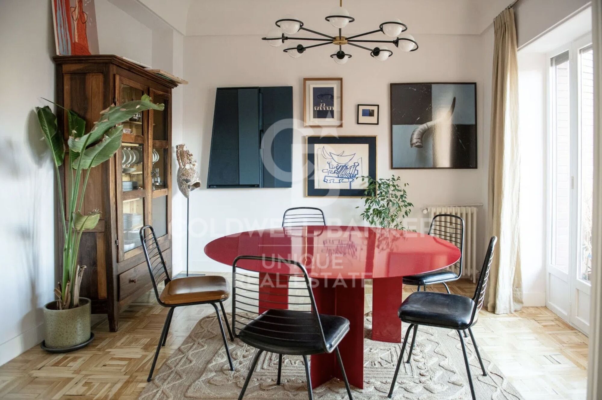 Piso exterior de 4 habitaciones y 2 terrazas en Trafalgar, Madrid