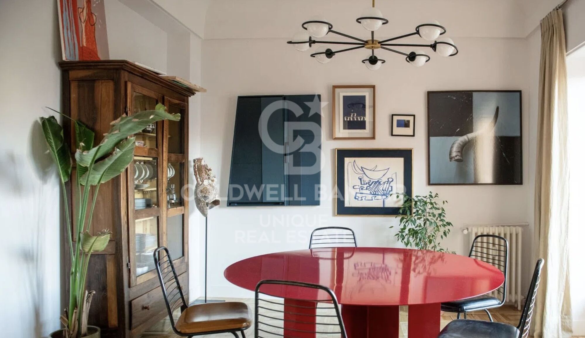 Piso exterior de 4 habitaciones y 2 terrazas en Trafalgar, Madrid