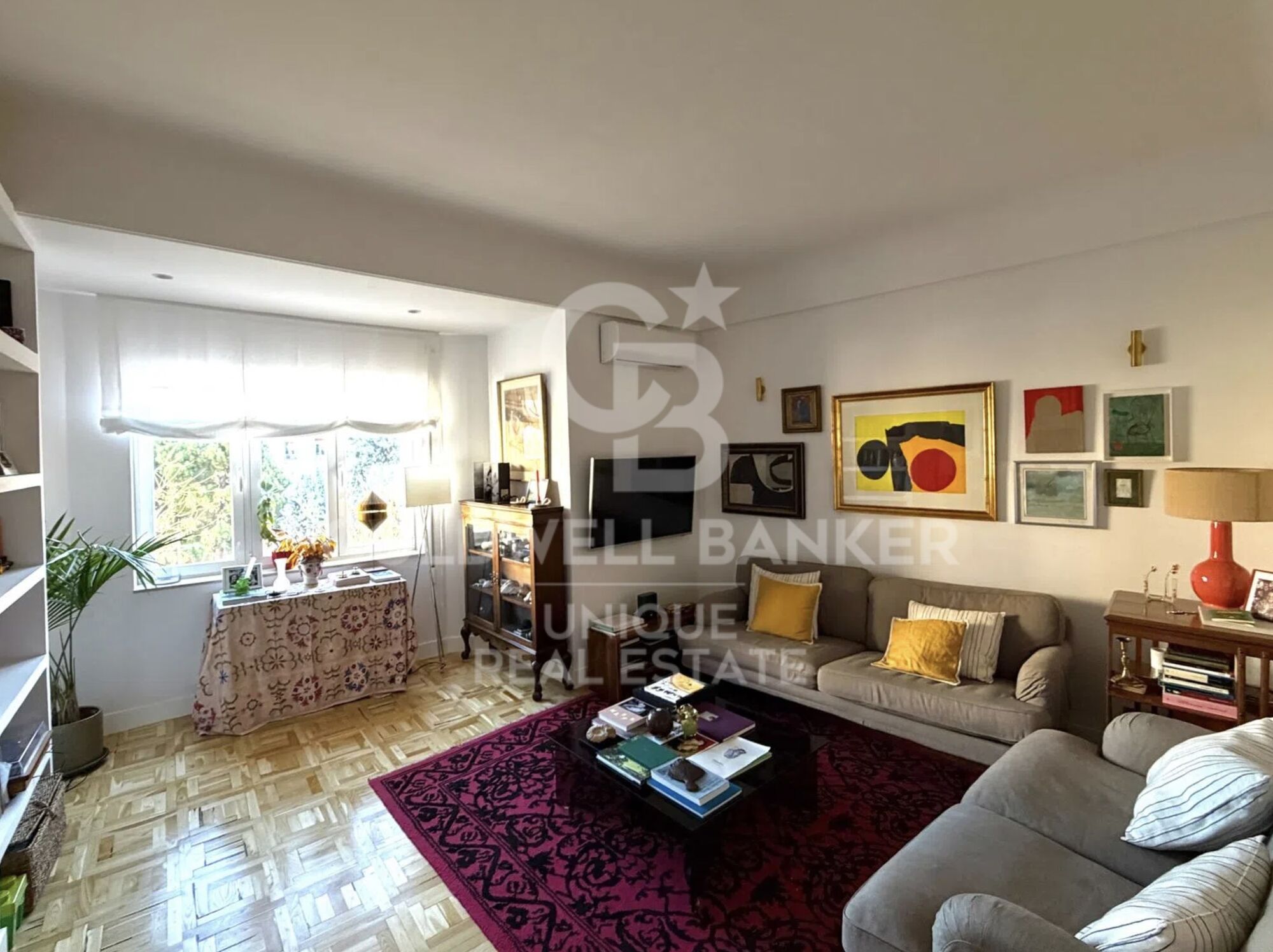 Exterior flat with 4 bedrooms and 2 terraces in Trafalgar, Madrid