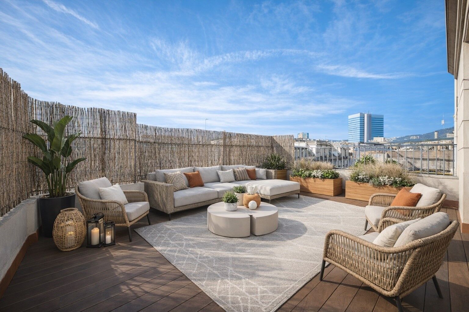 Luxury penthouse with two terraces and exceptional views