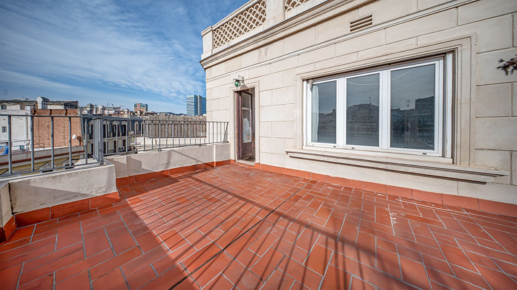 Luxury penthouse with two terraces and exceptional views