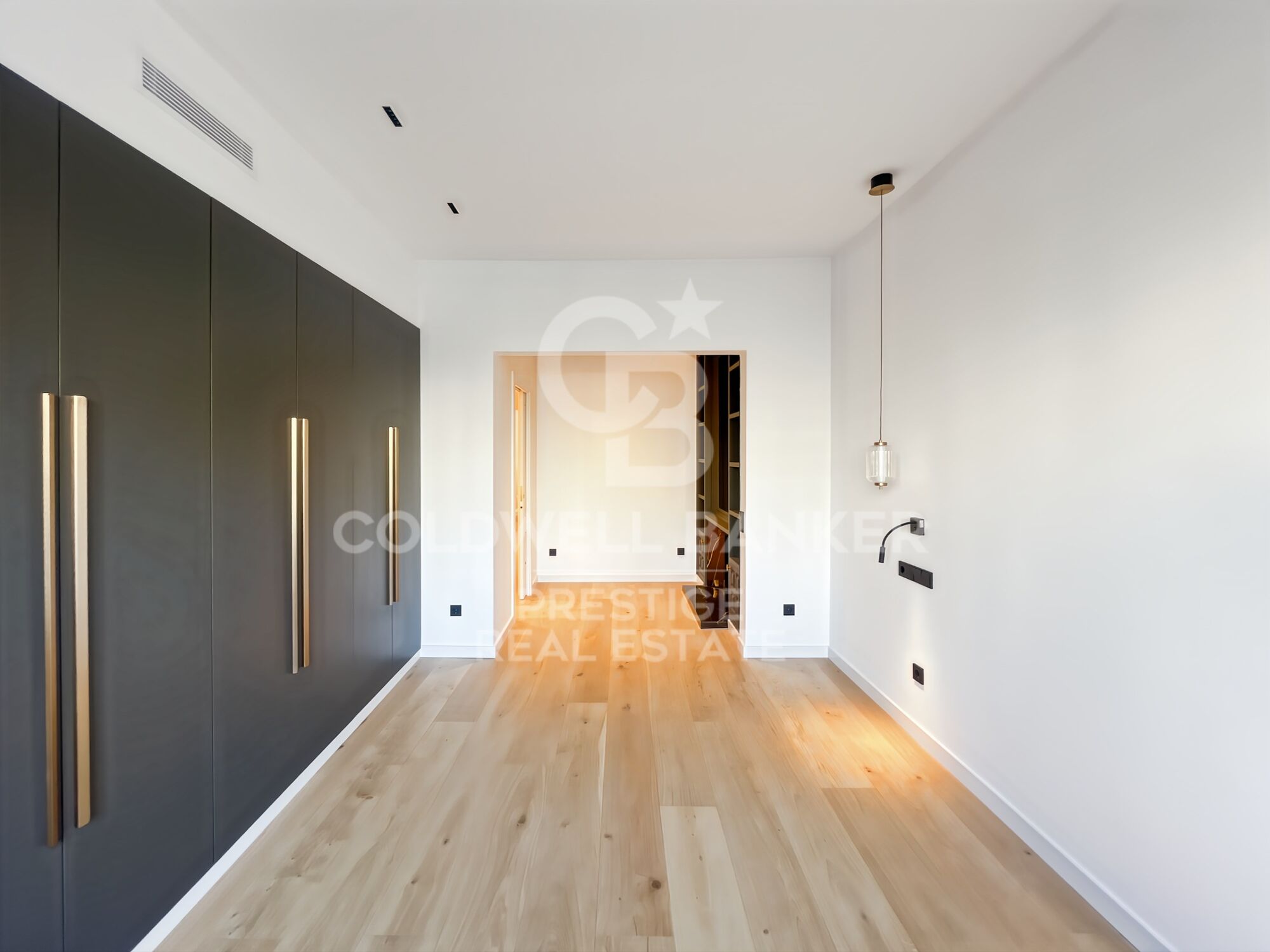 Brand new apartment just a few meters from Francesc Macià, Barcelona