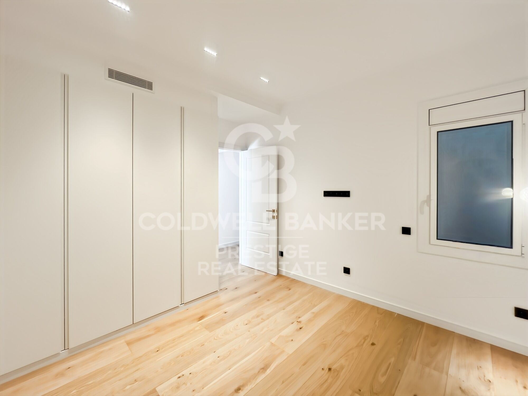 Brand new apartment just a few meters from Francesc Macià, Barcelona
