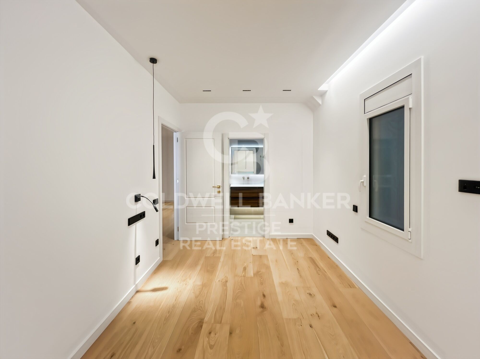 Brand new apartment just a few meters from Francesc Macià, Barcelona