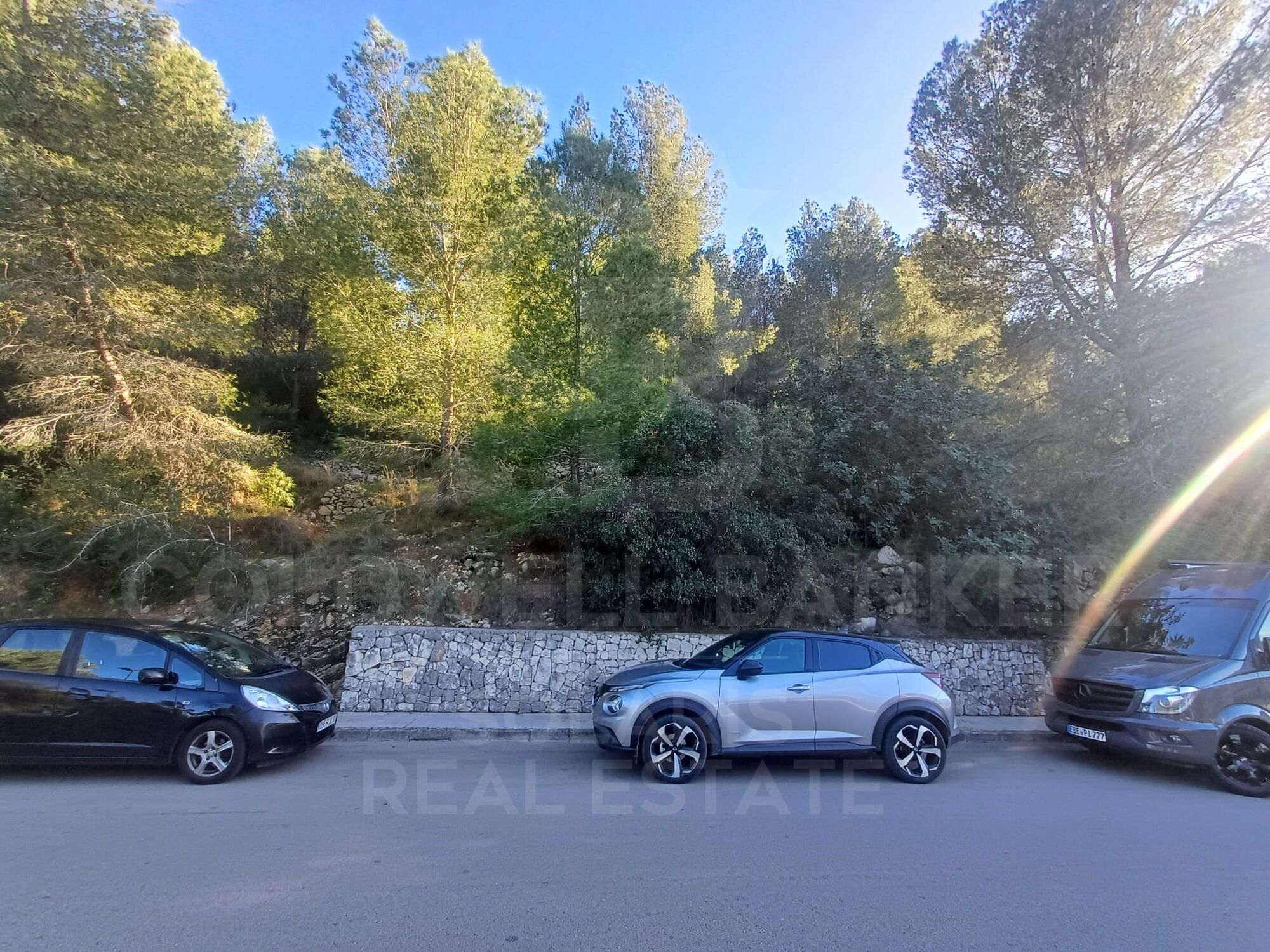 Exclusiva parcela en la prestigiosa urbanización La Sella