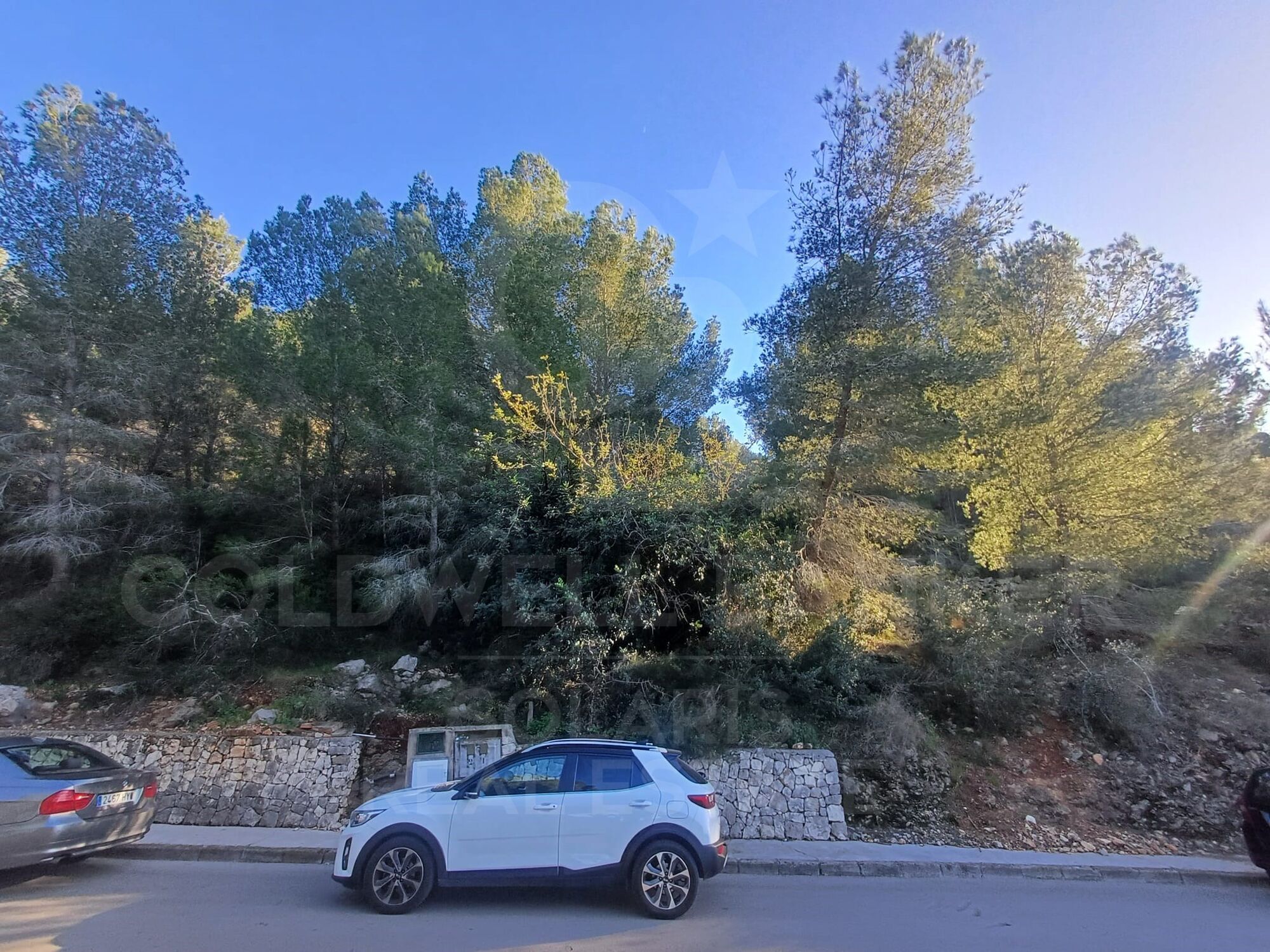Stadtgrundstück mit Dienstleistungen in La Sella