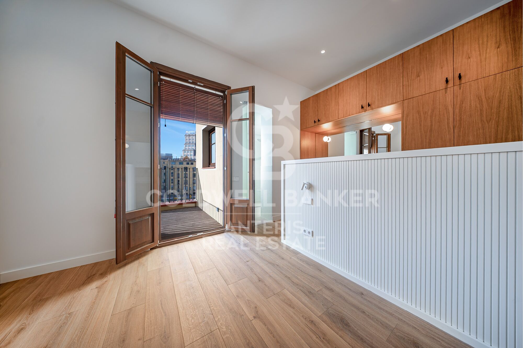 Exclusivo ático dúplex con terraza junto a Paseo de Gracia