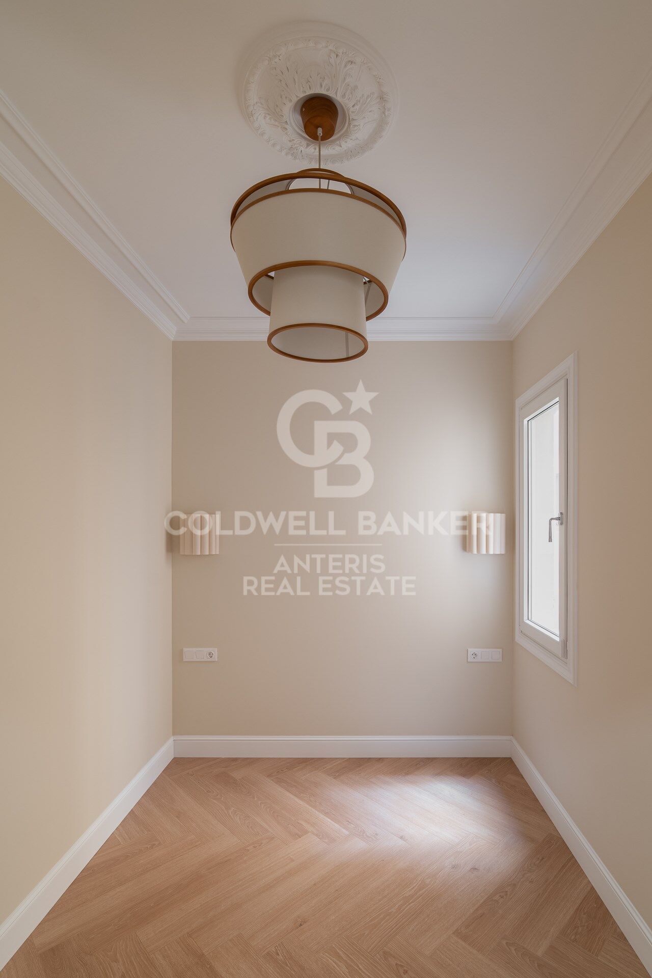 Exclusive renovated apartment in Gràcia