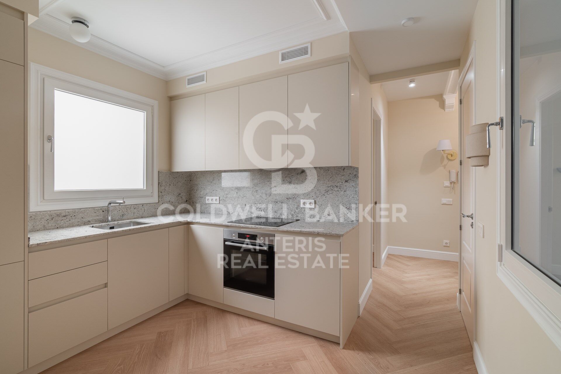 Exclusive renovated apartment in Gràcia