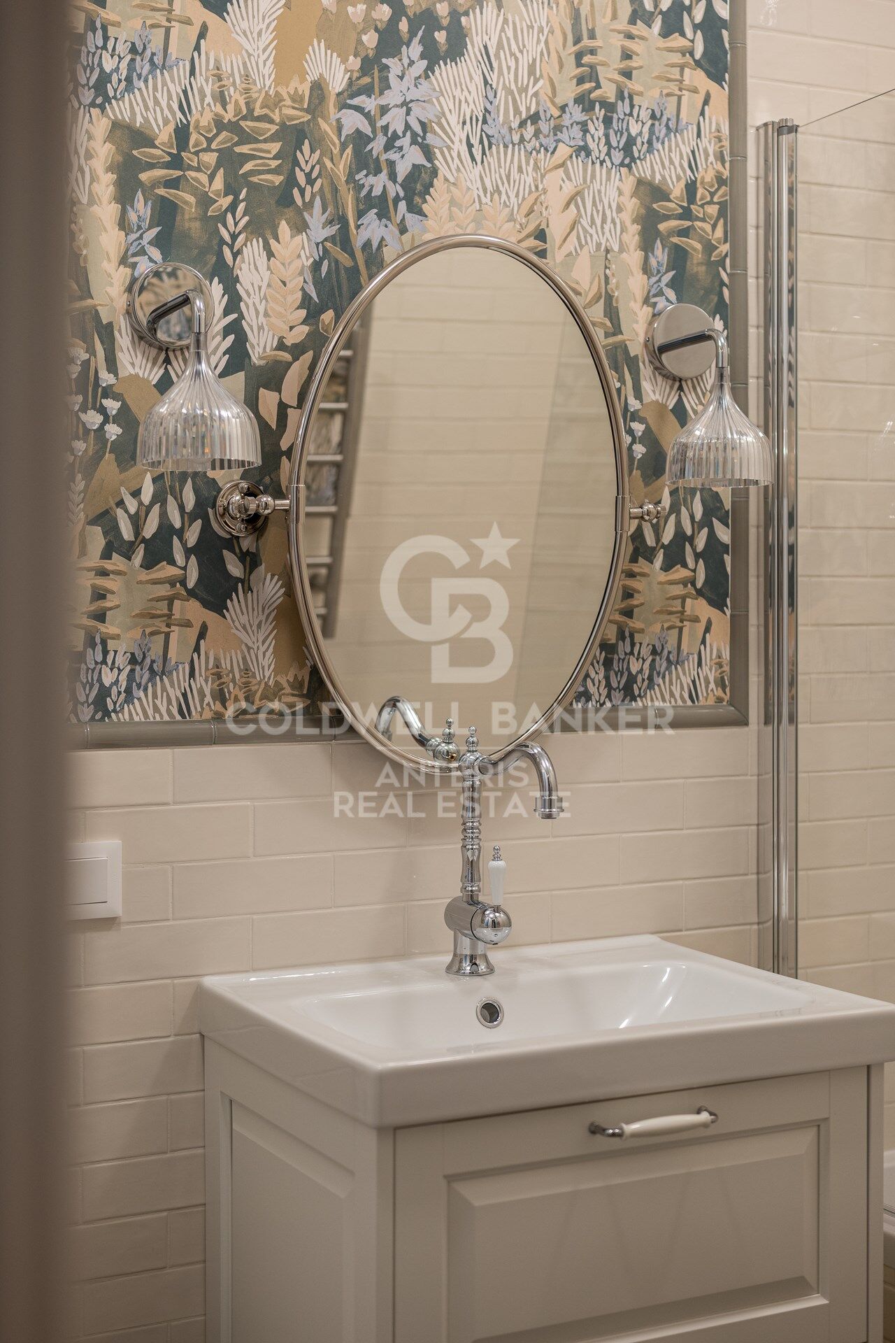 Exclusive renovated apartment in Gràcia
