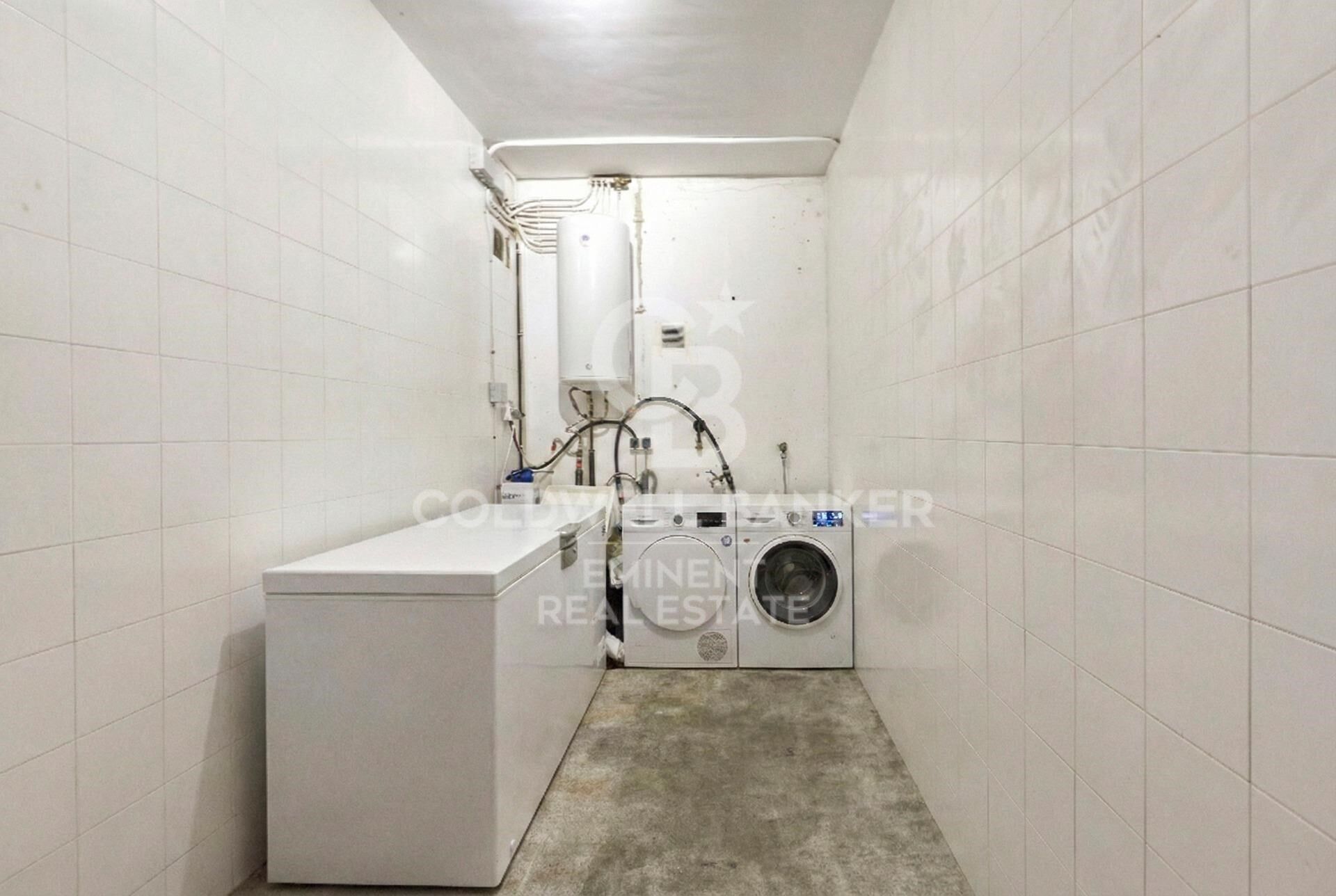 Casa dúplex independiente en centro de Vallirana