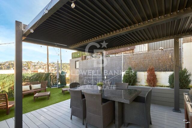Casa dúplex independiente en centro de Vallirana