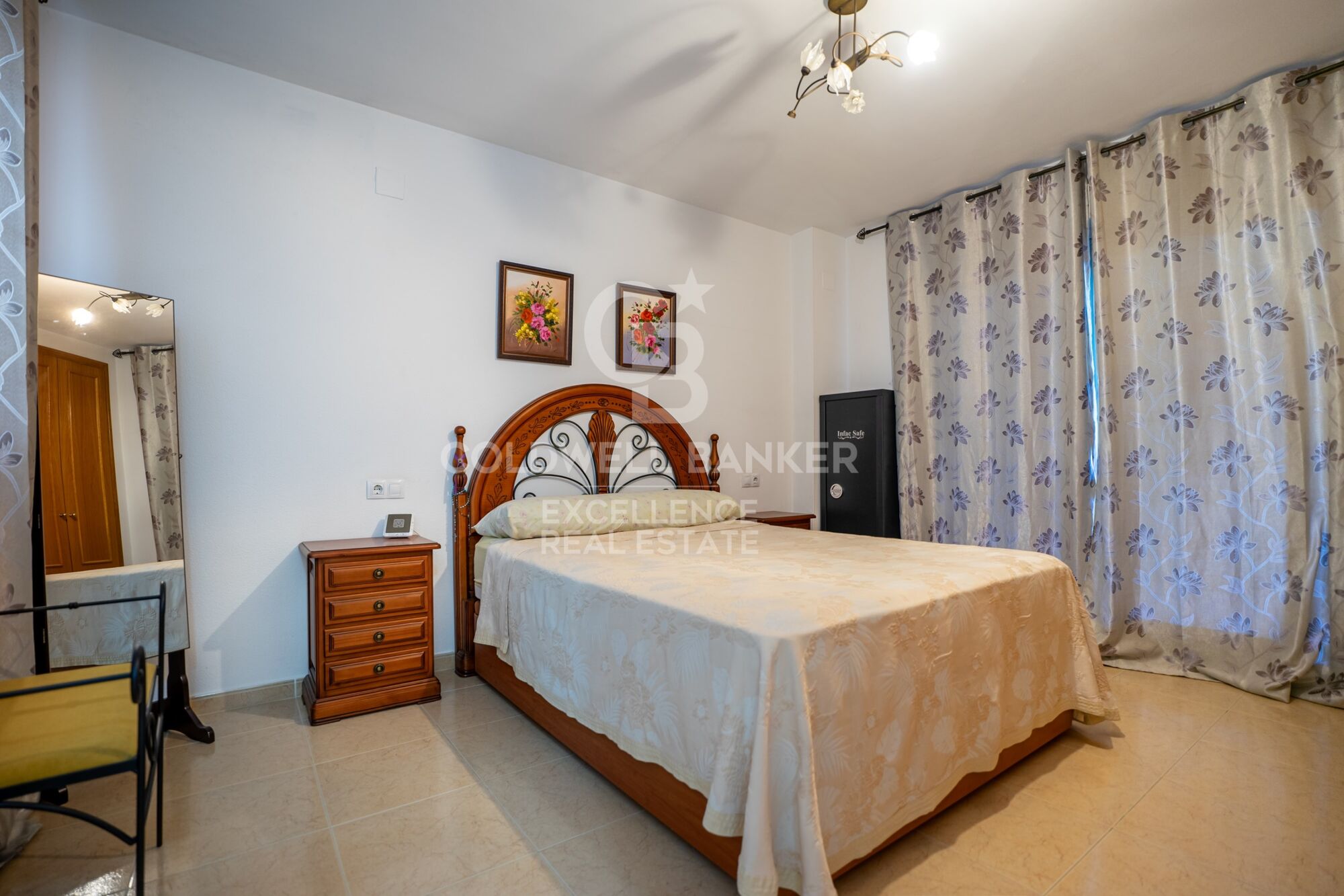 Amplia vivienda adosada de 198 m2 en Benadresa, Castellón