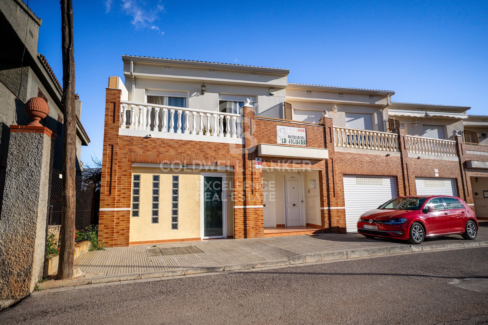 Amplia vivienda adosada de 198 m2 en Benadresa, Castellón