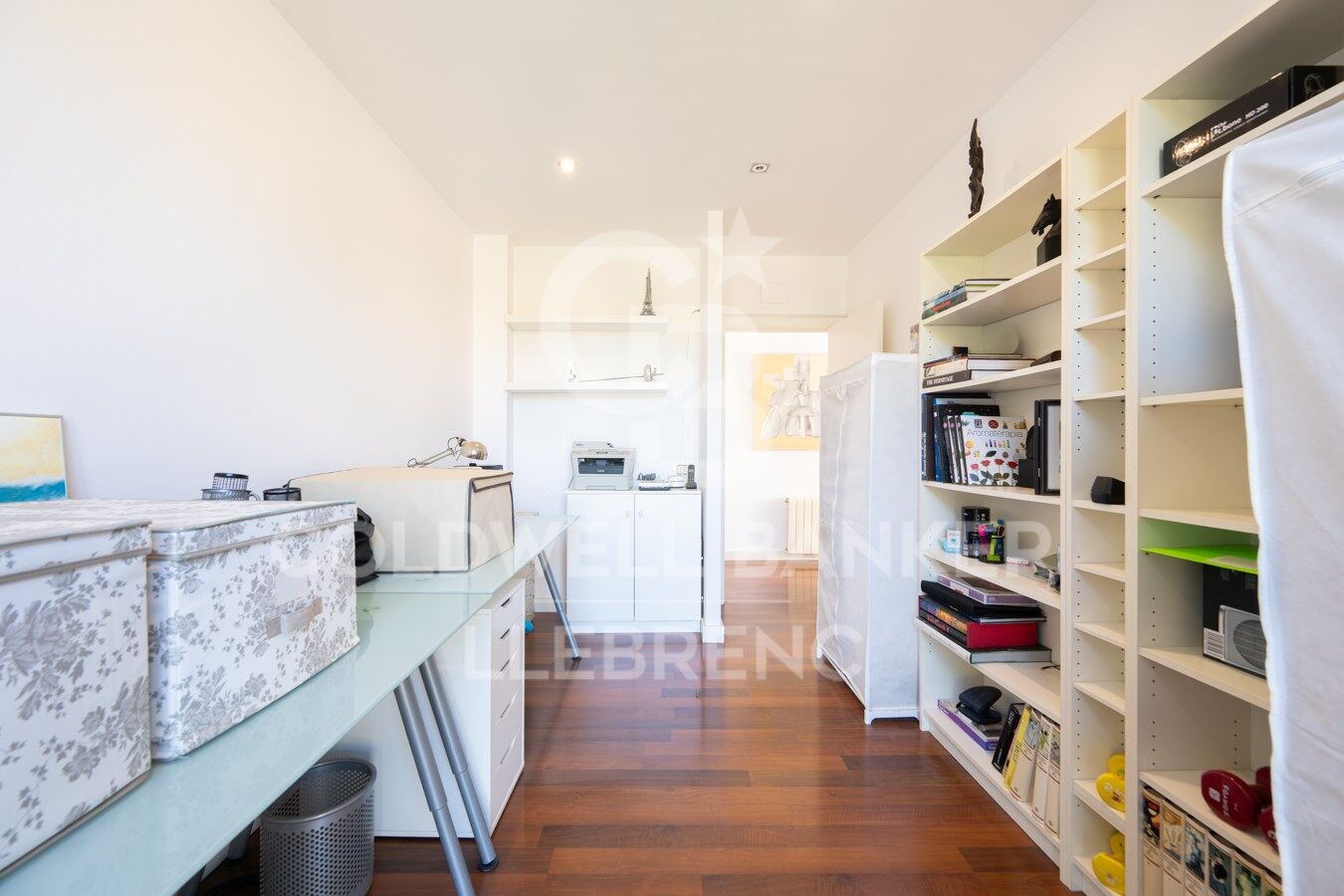 Maison merveilleuse, super lumineuse avec un jardin dans un environnement privilégié