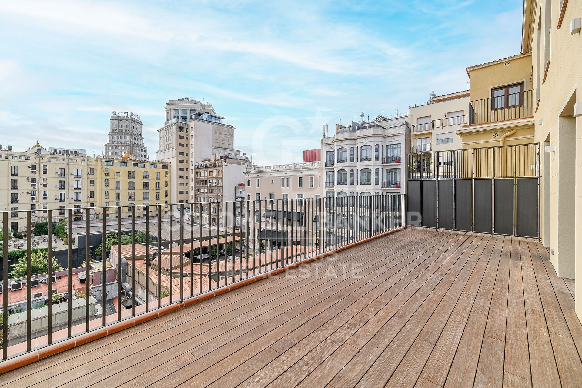 Ático exclusivo con terraza en la Dreta de l'Eixample