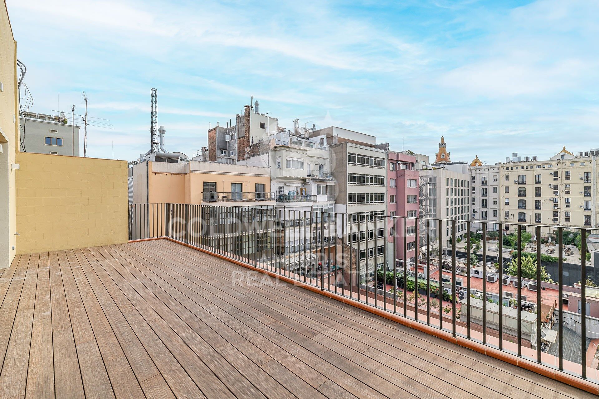 Ático exclusivo con terraza en la Dreta de l'Eixample