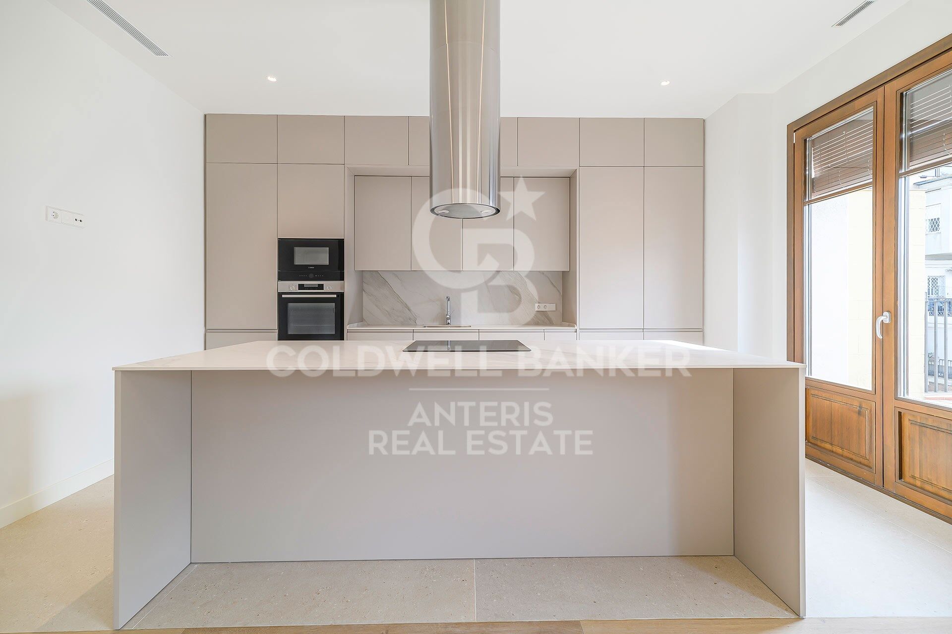 Ático exclusivo con terraza en la Dreta de l'Eixample