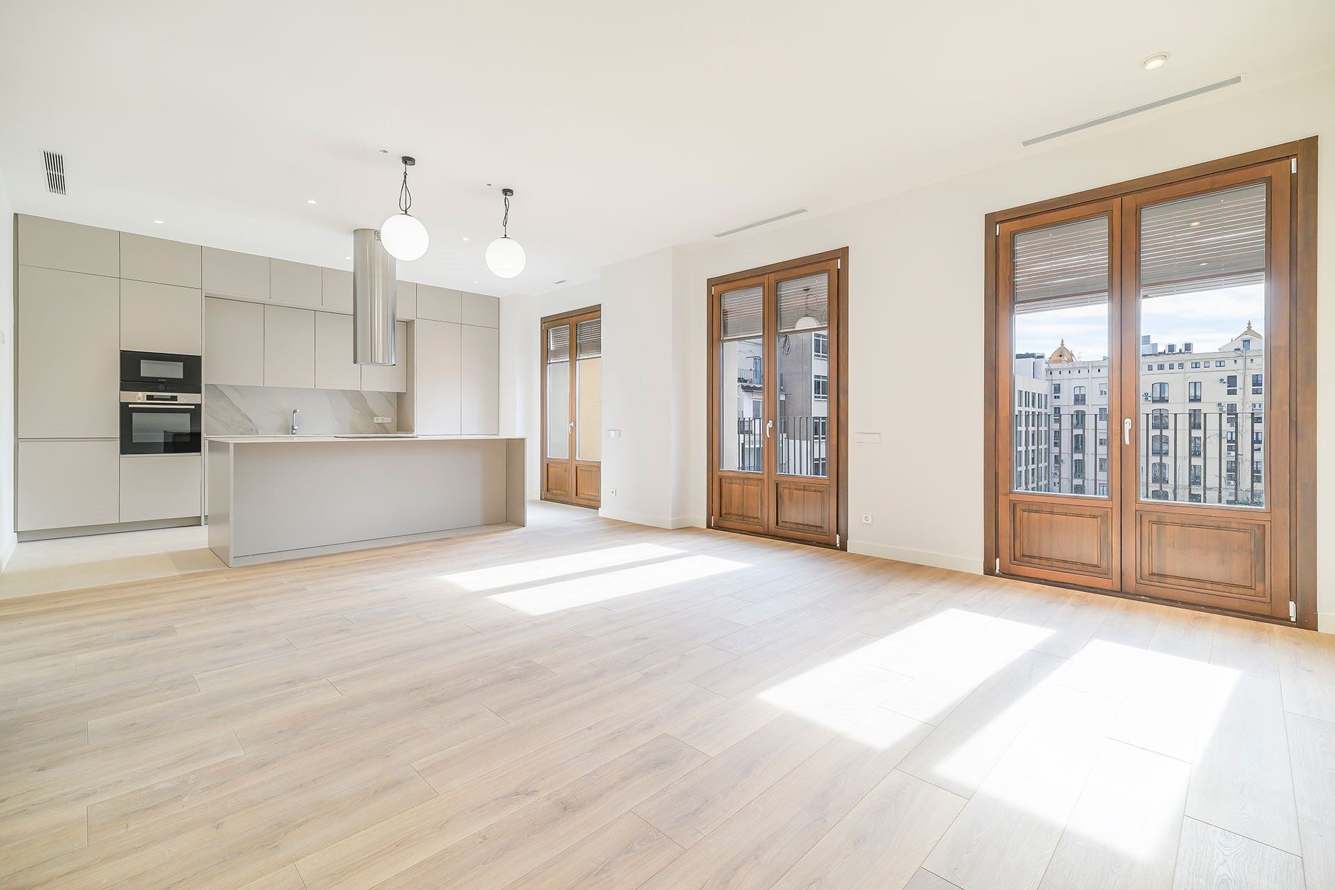 Exclusive penthouse with terrace in Dreta de l'Eixample