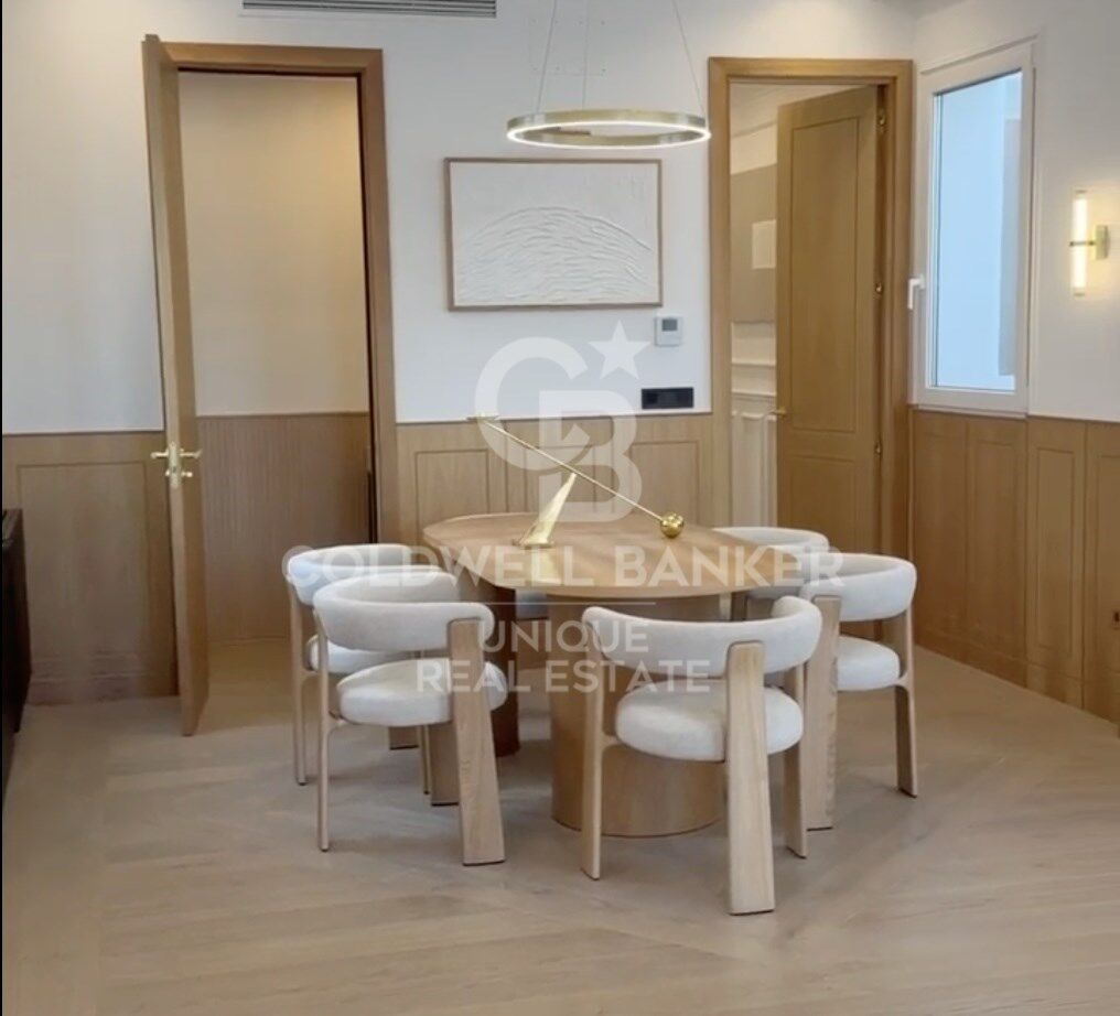 2-bedroom penthouse with terrace in Castellana, Madrid