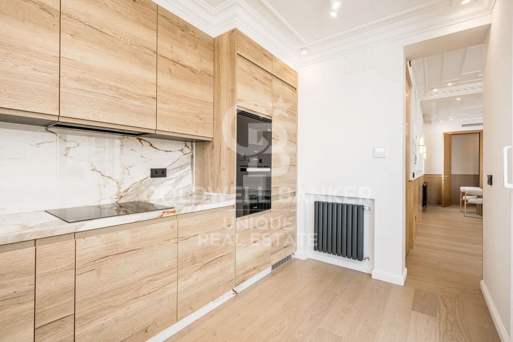 2-bedroom penthouse with terrace in Castellana, Madrid