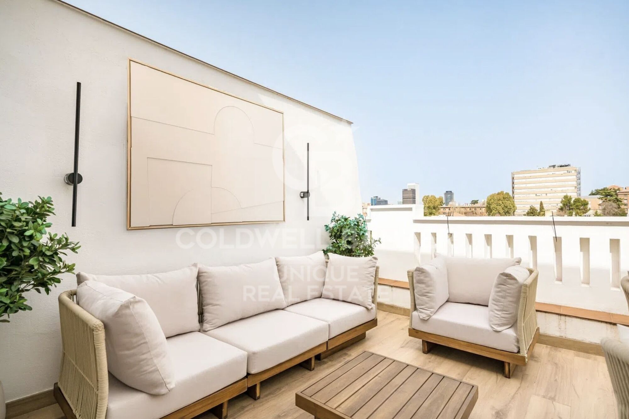 2-Schlafzimmer-Penthouse mit Terrasse in Castellana, Madrid