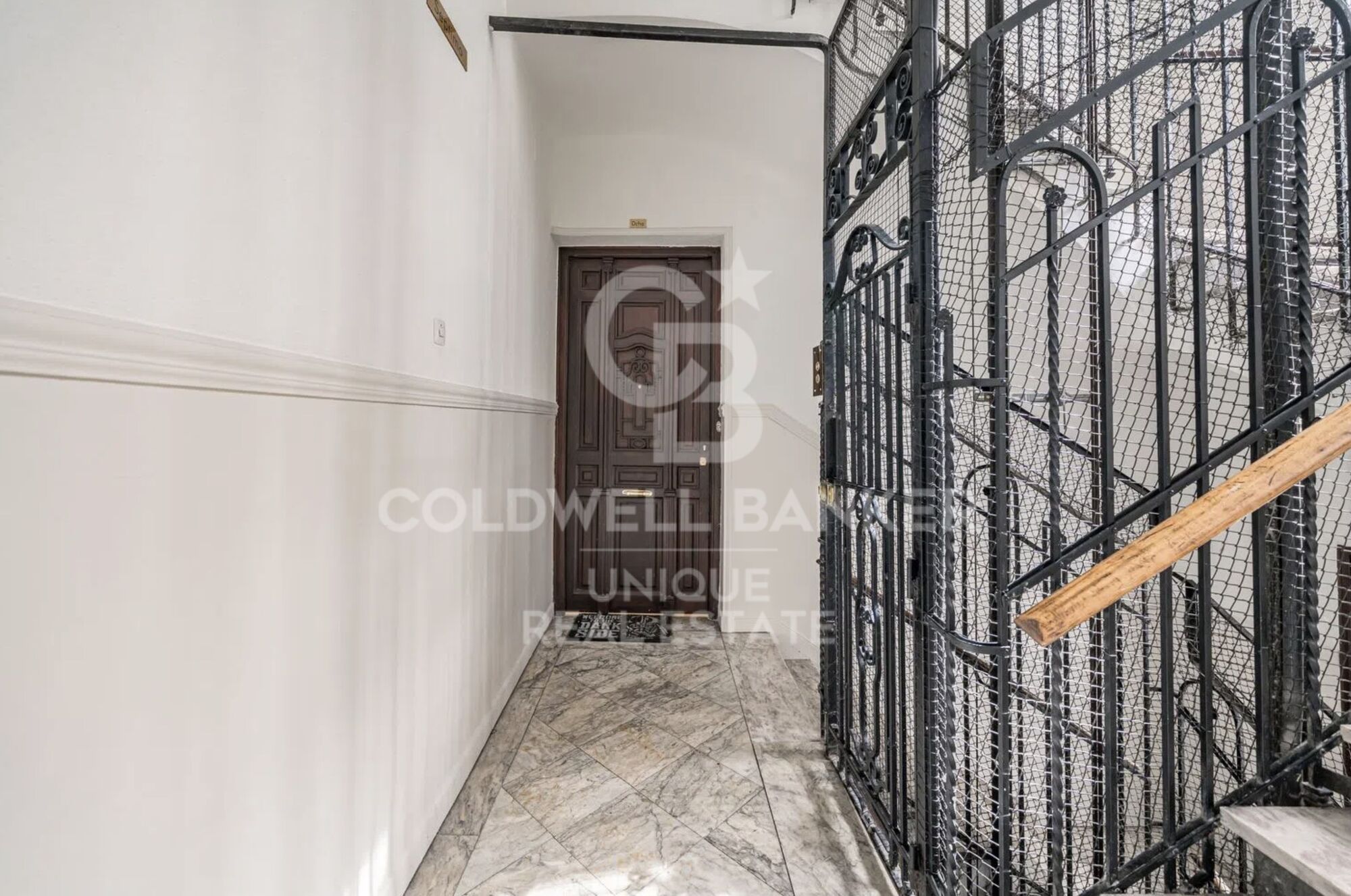 2-Schlafzimmer-Penthouse mit Terrasse in Castellana, Madrid