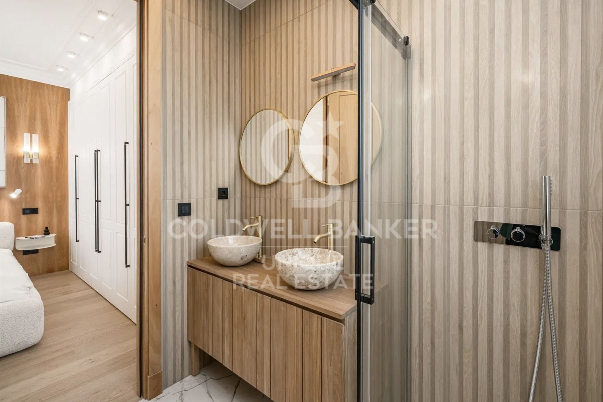 2-Schlafzimmer-Penthouse mit Terrasse in Castellana, Madrid