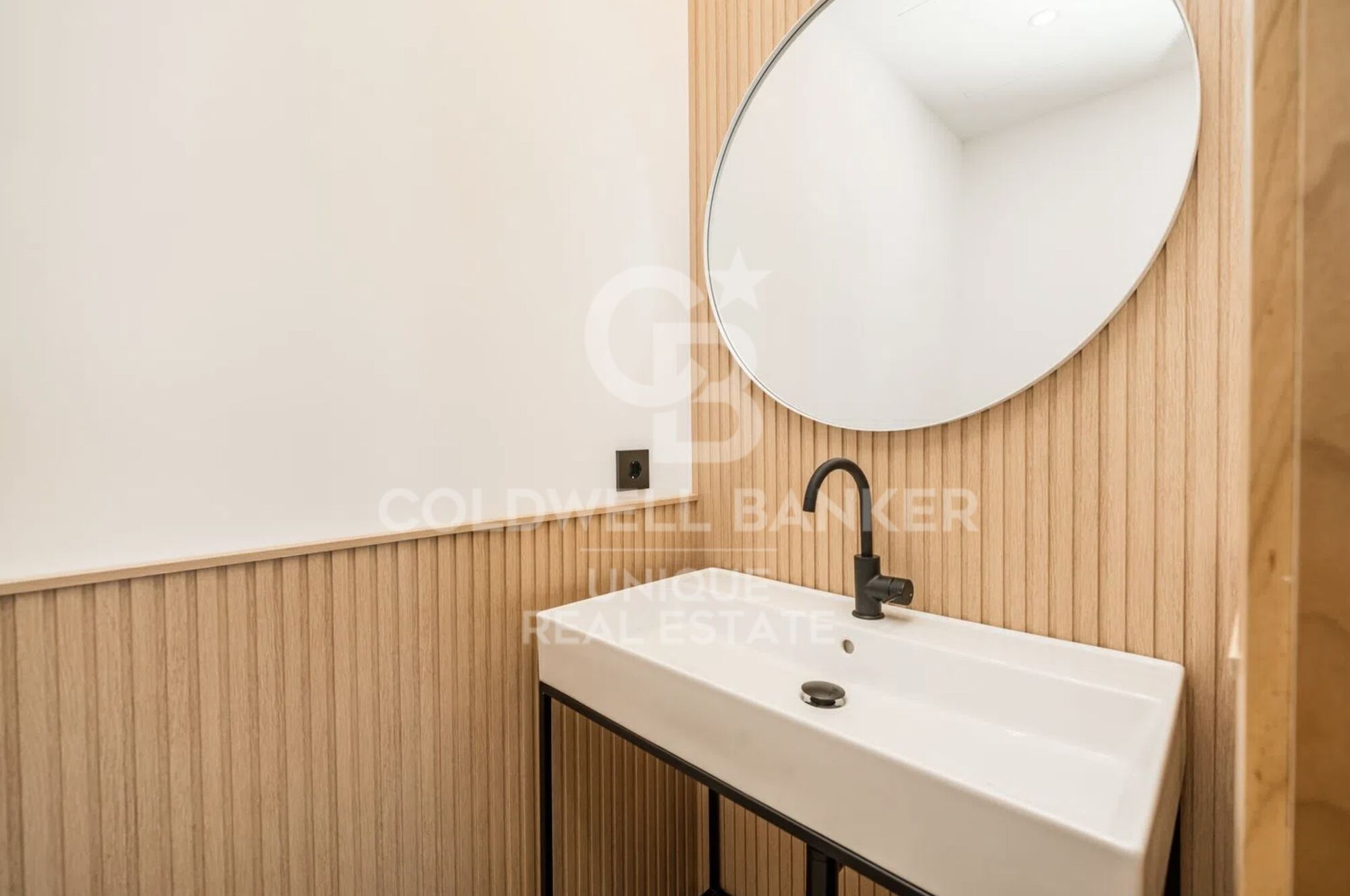 2-Schlafzimmer-Penthouse mit Terrasse in Castellana, Madrid