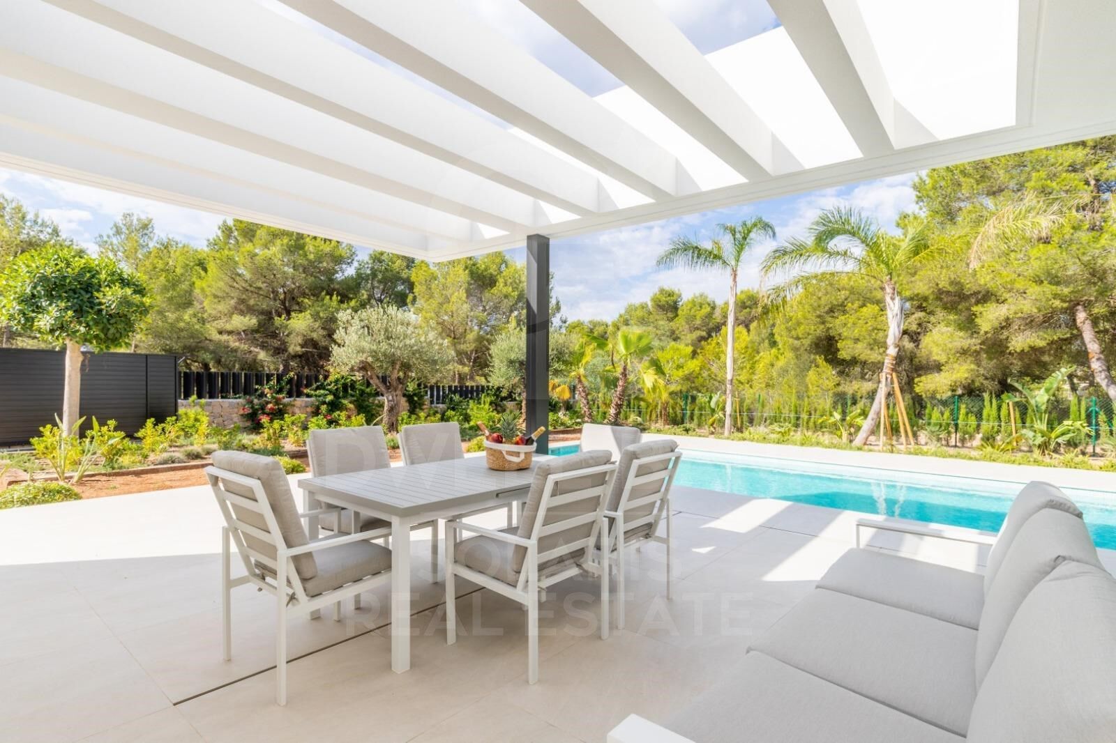 Luxusvilla zur Miete in der Urbanisierung La Cala de Jávea