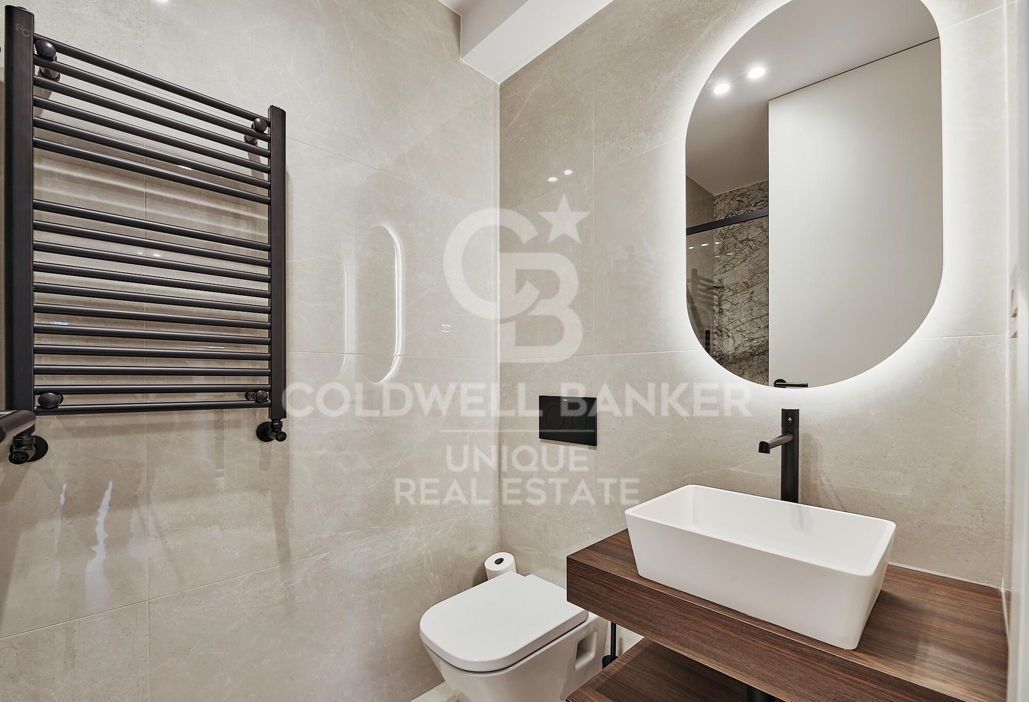 Appartement extérieur rénové avec 3 chambres, terrasse et garage à Lista, Madrid