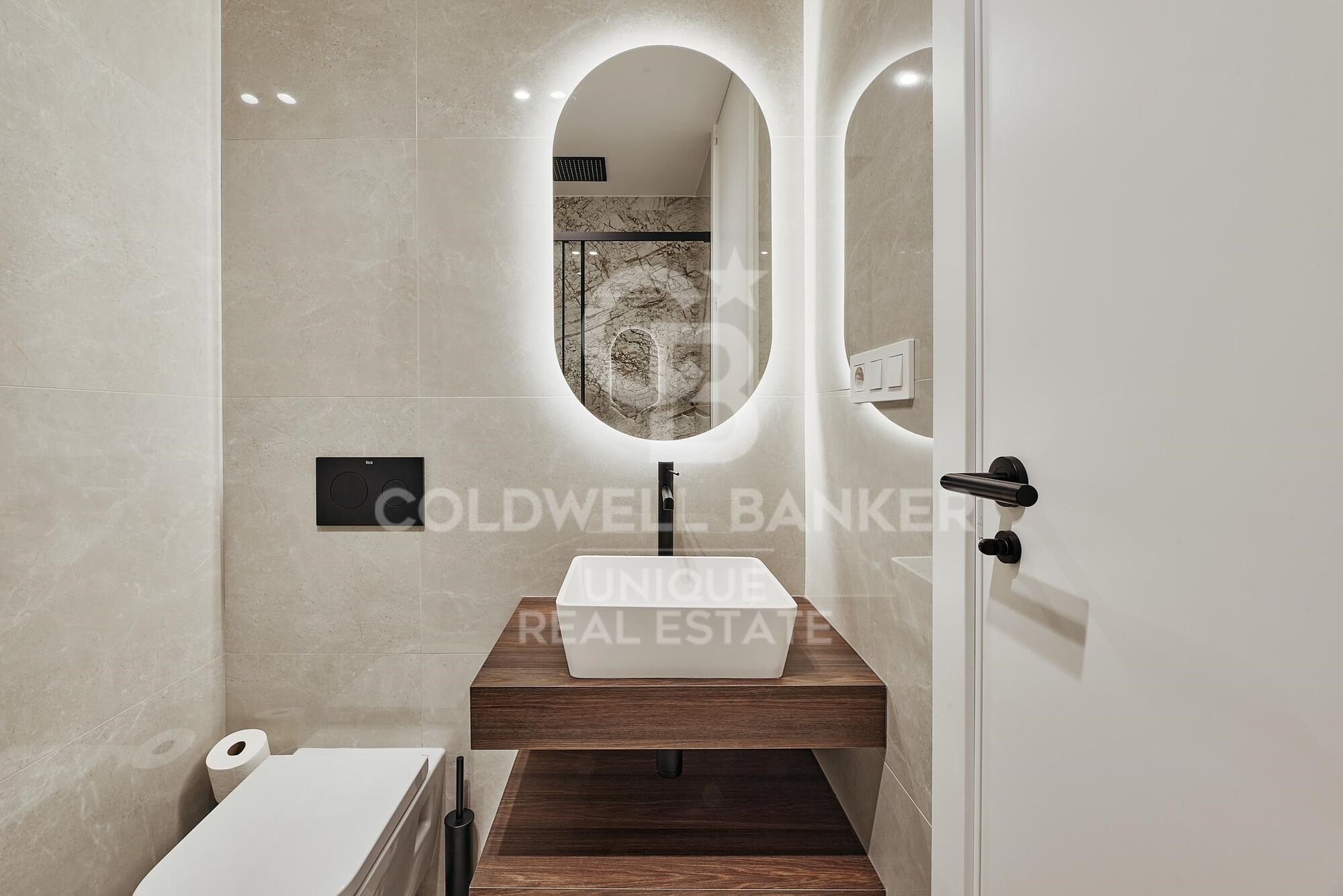 Appartement extérieur rénové avec 3 chambres, terrasse et garage à Lista, Madrid