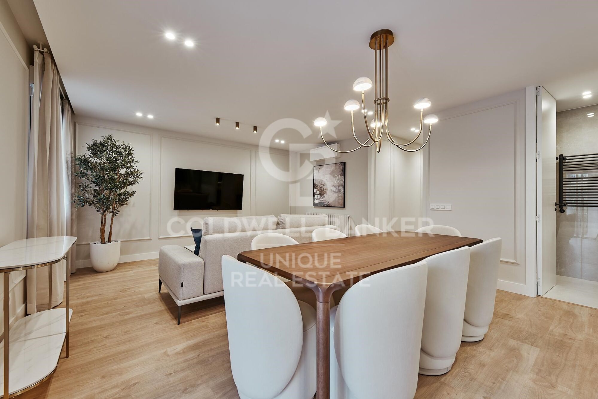 Renovierte Außenwohnung mit 3 Schlafzimmern, Terrasse und Garage in Lista, Madrid