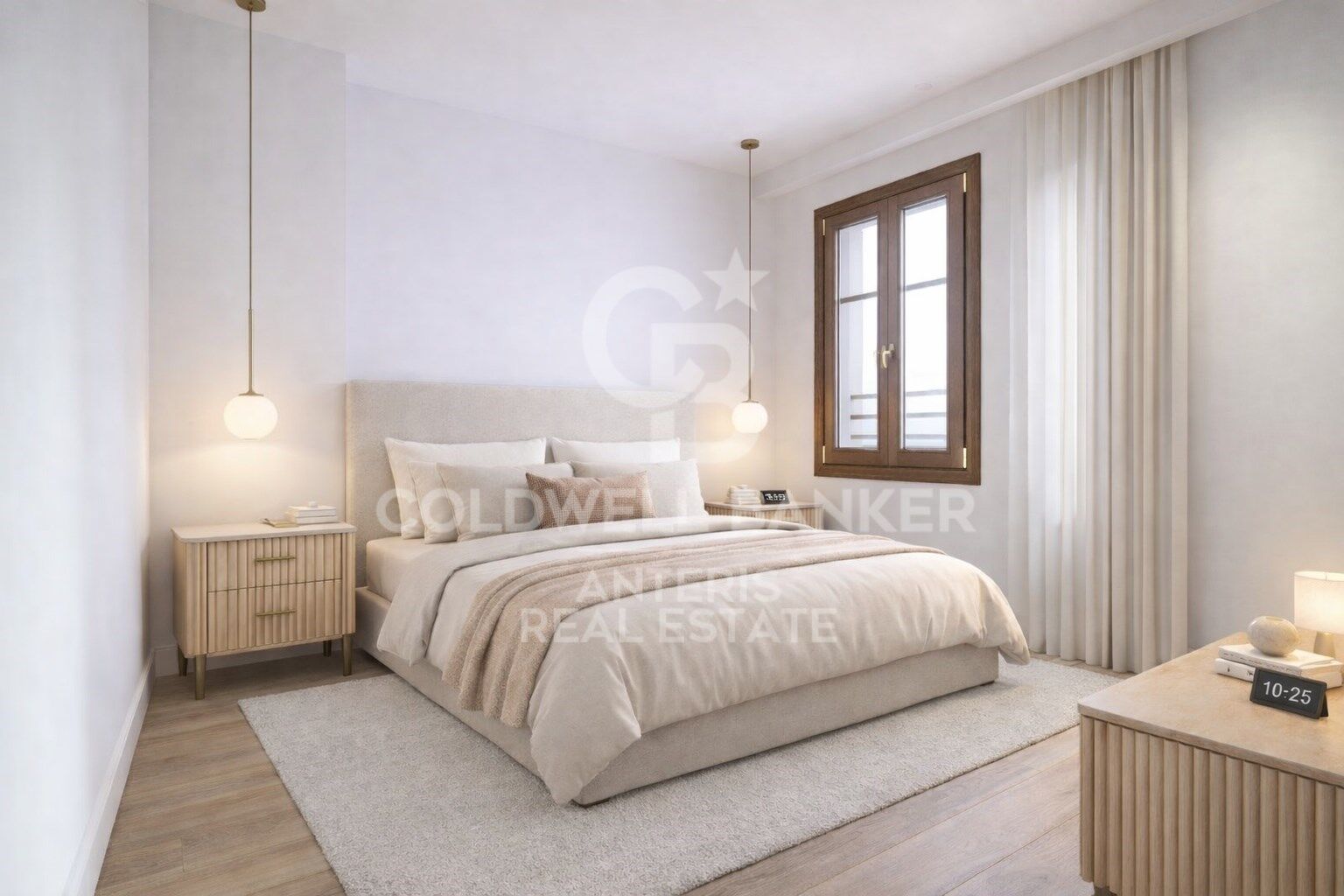 Penthouse with terrace in prime location next to Paseo de Gracia