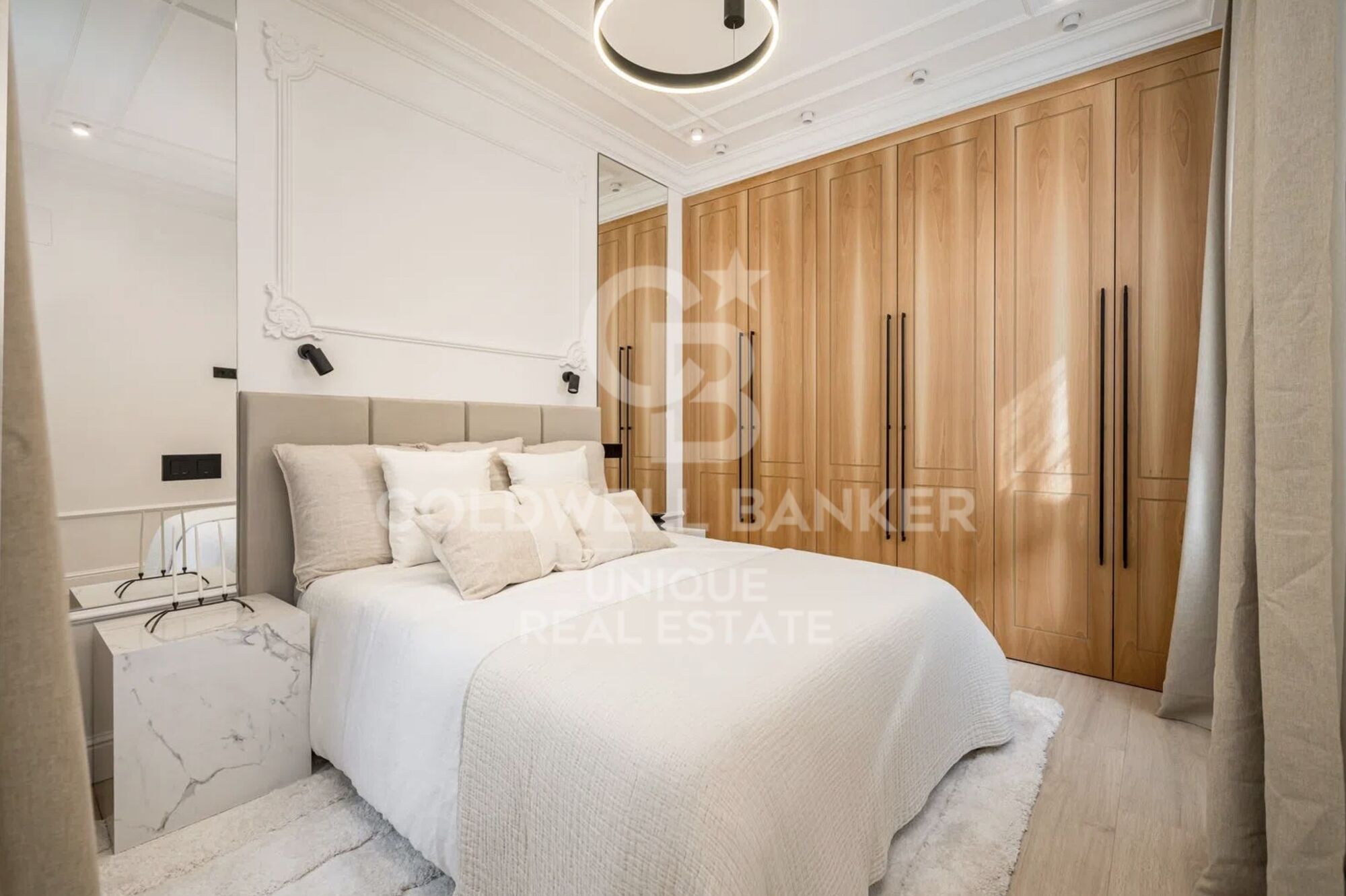 Penthouse de deux chambres avec terrasse à Goya, Madrid