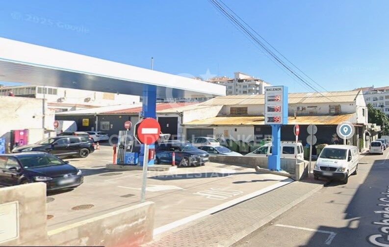 Transfer of a Fully Equipped Bodywork and Paint Business in Nueva Andalucía