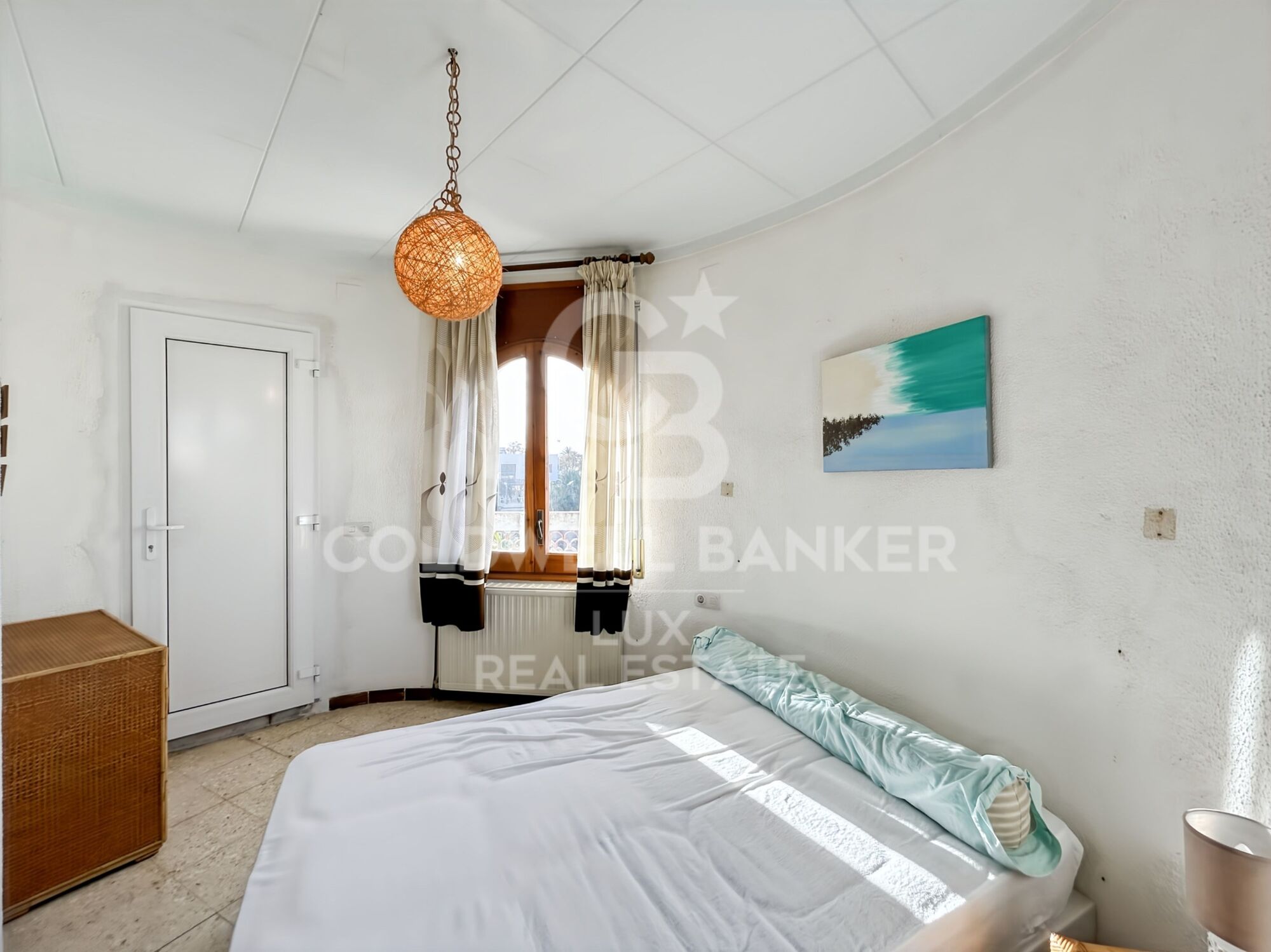 Haus mit Liegeplatz und Blick auf den Kanal wird in Empuriabrava renoviert