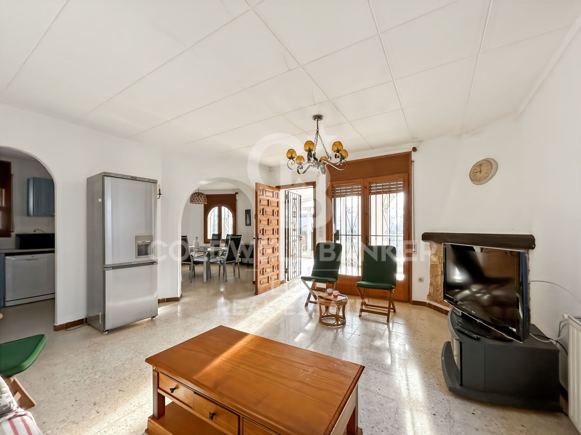 Haus mit Liegeplatz und Blick auf den Kanal wird in Empuriabrava renoviert