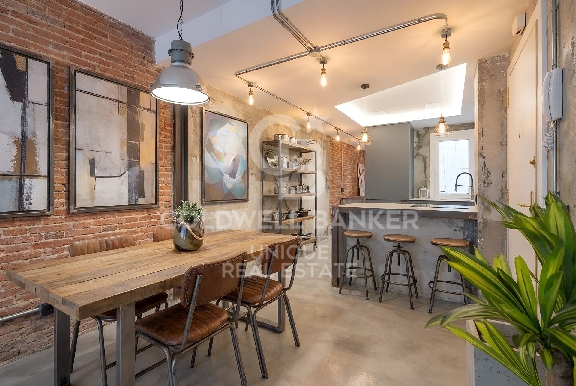 Appartement rénové avec 2 chambres et garage au centre de Madrid