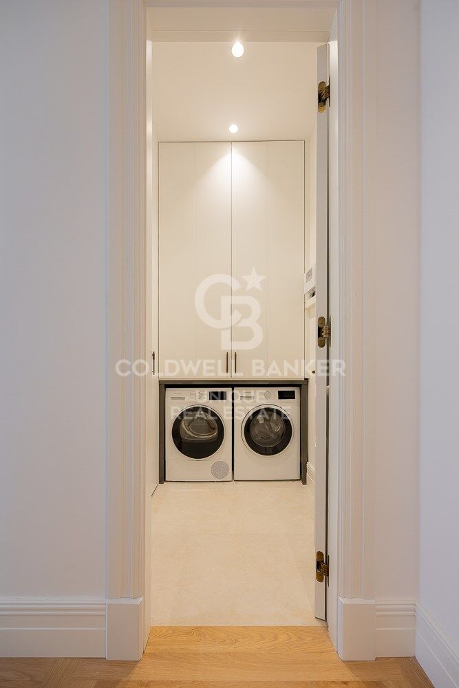 Piso reformado de 4 dormitorios con terraza en el exclusivo barrio de Recoletos, Madrid