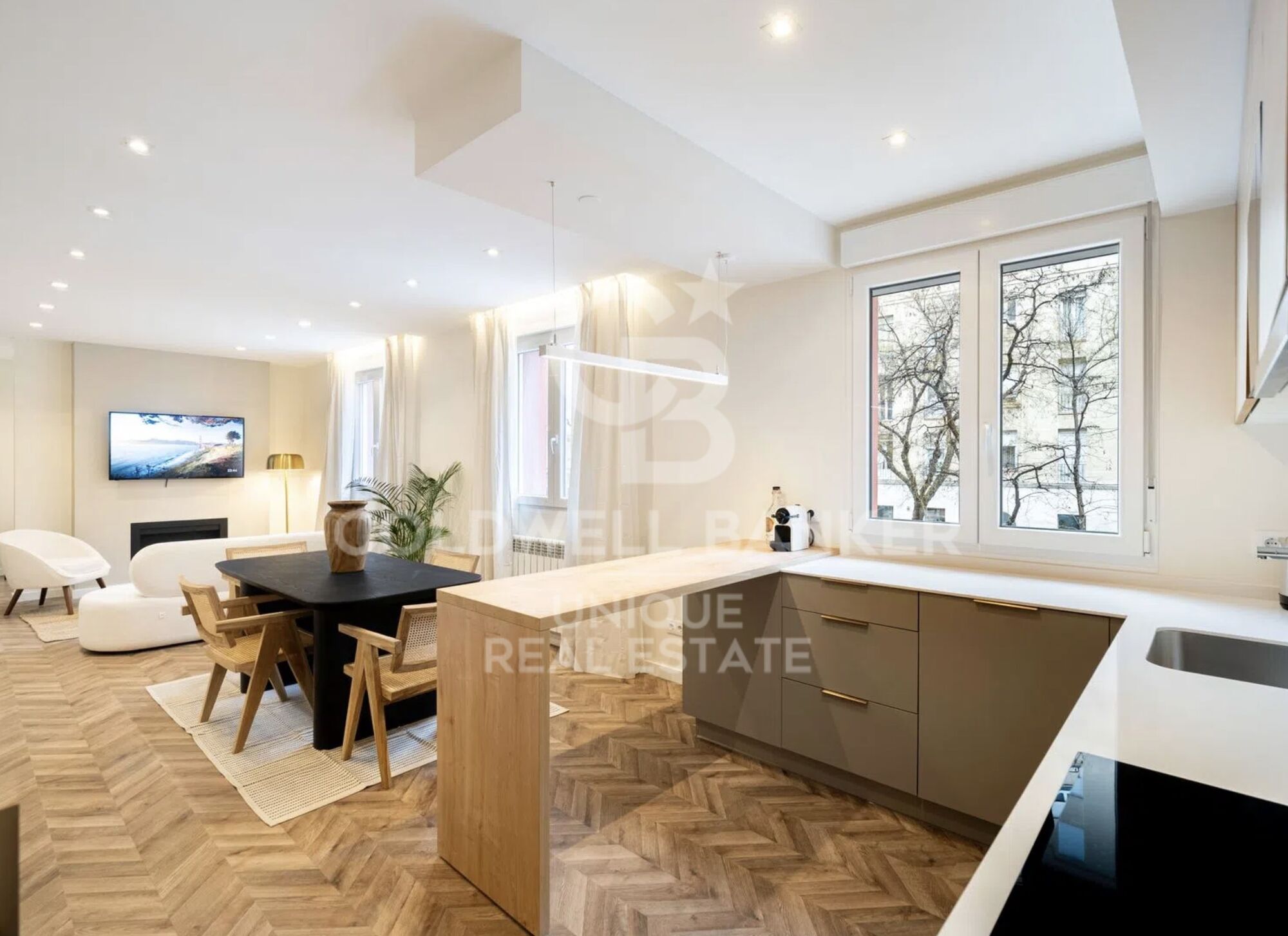 Piso exterior reformado en Ibiza, Madrid