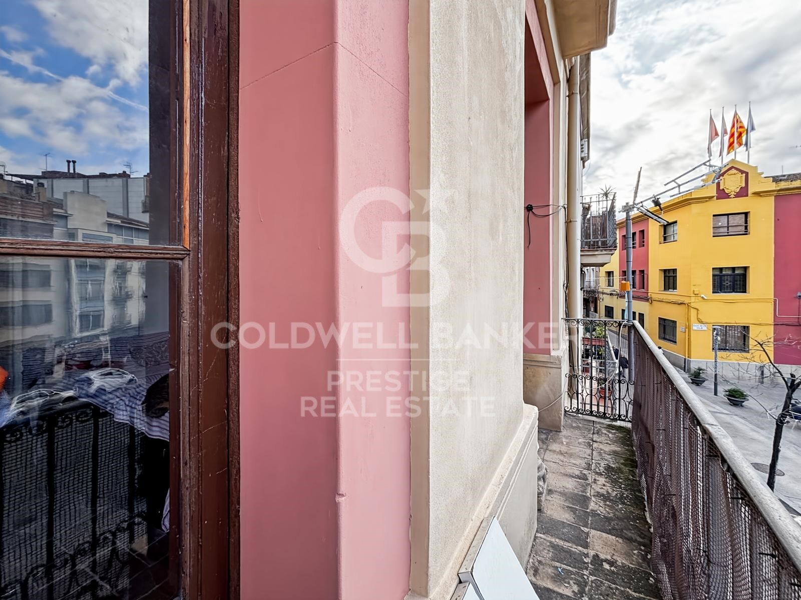 Bâtiment unique au charme historique au cur de Molins de Rei