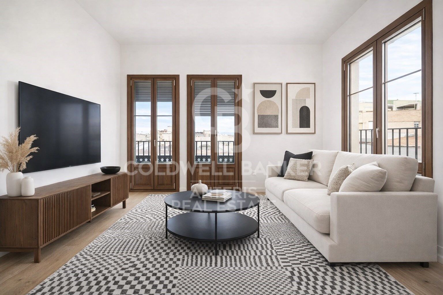 Penthouse with a 25 m² terrace in the heart of Eixample Dreta