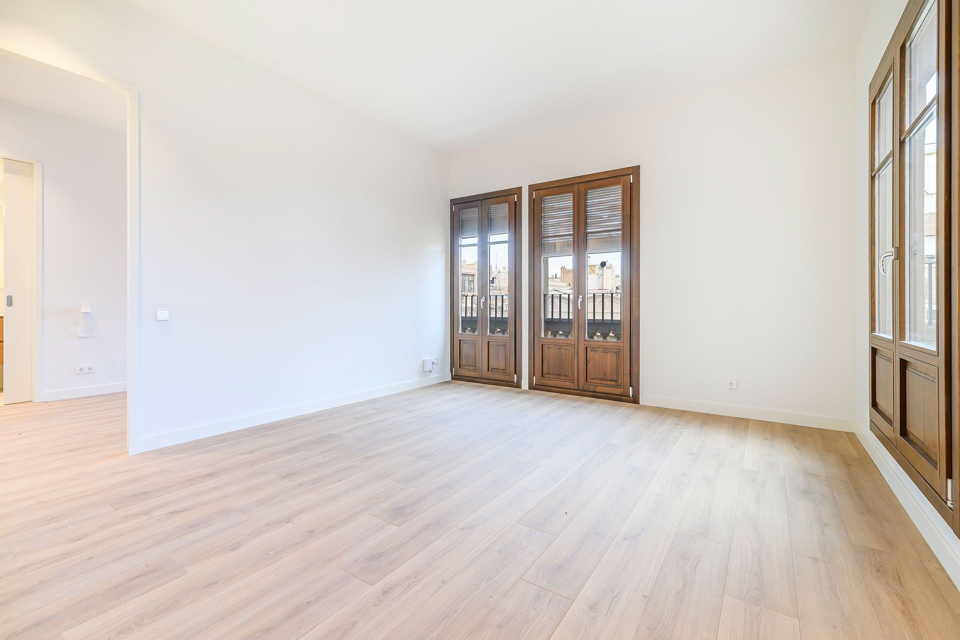 Penthouse with a 25 m² terrace in the heart of Eixample Dreta