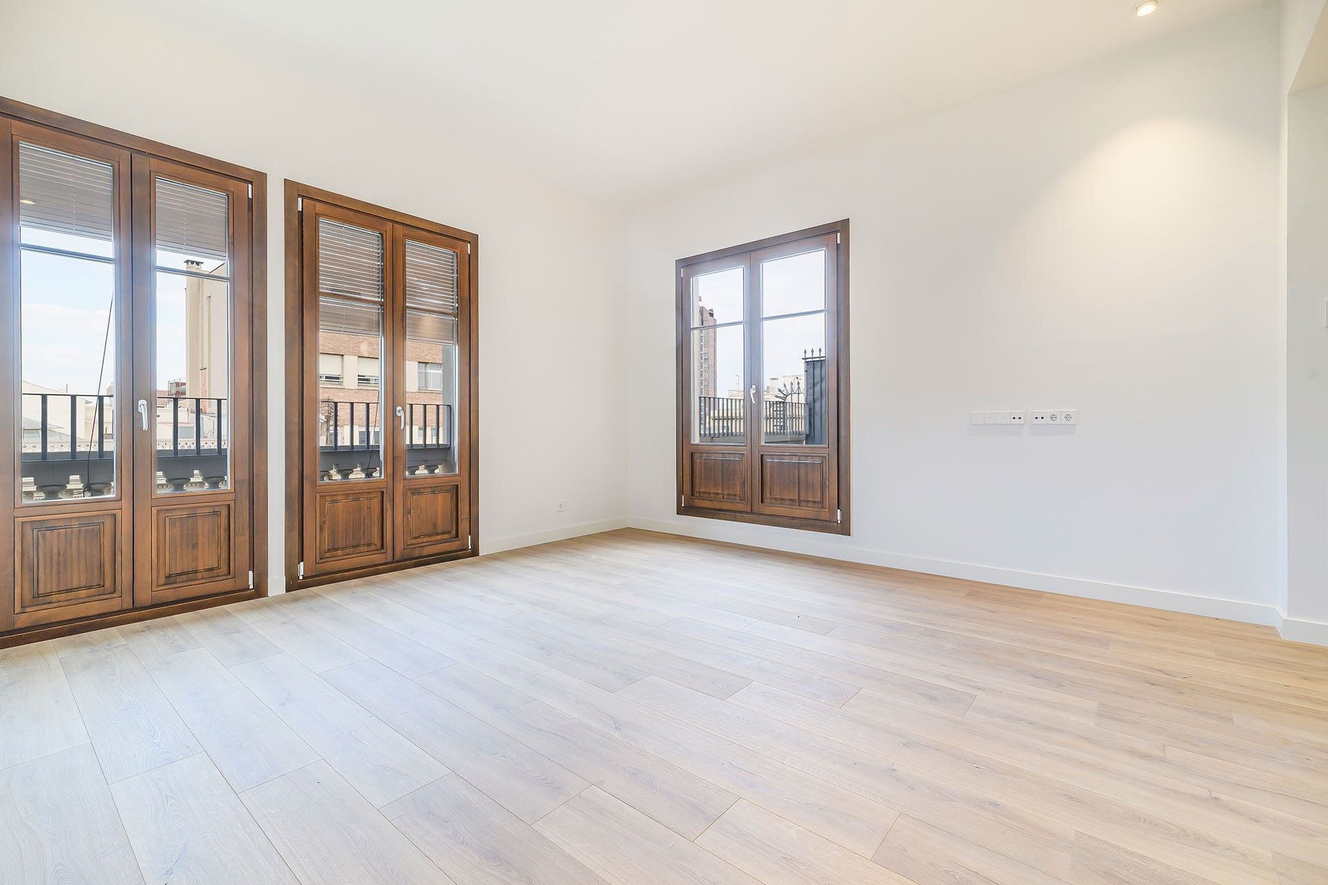 Penthouse with a 25 m² terrace in the heart of Eixample Dreta