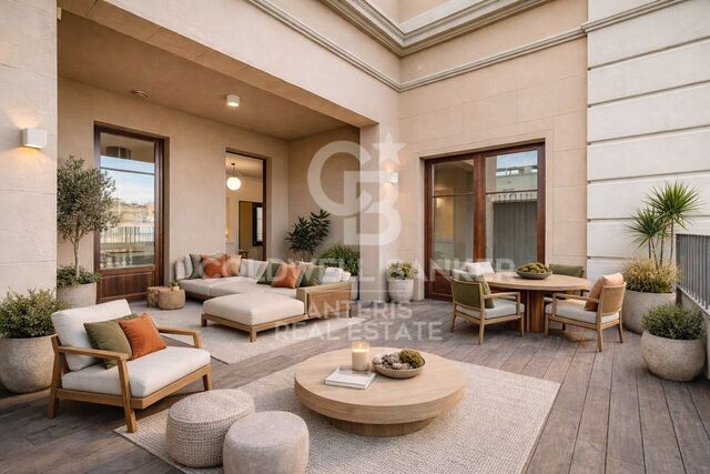 Ático con terraza de 25 m² en el corazón del Eixample Dreta