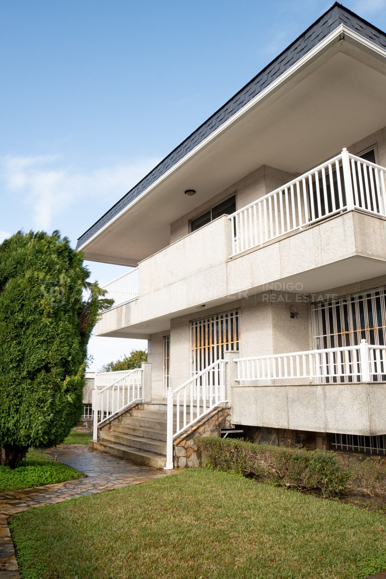 Chalet exclusivo en Monte O Castro con vistas al mar