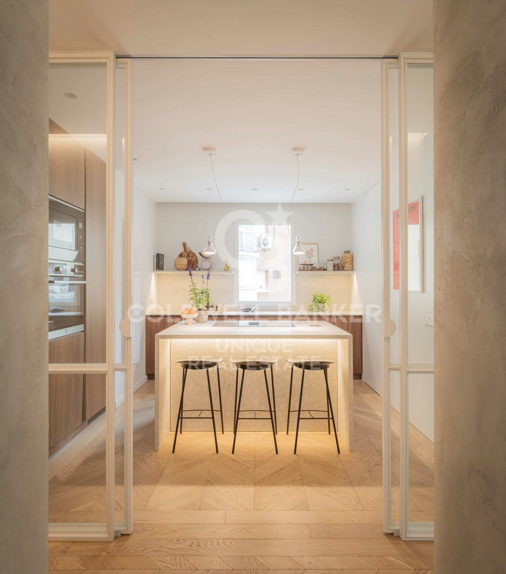 Außenwohnung mit vier Balkonen zur Straße, Garage und Abstellraum in Lista, Madrid