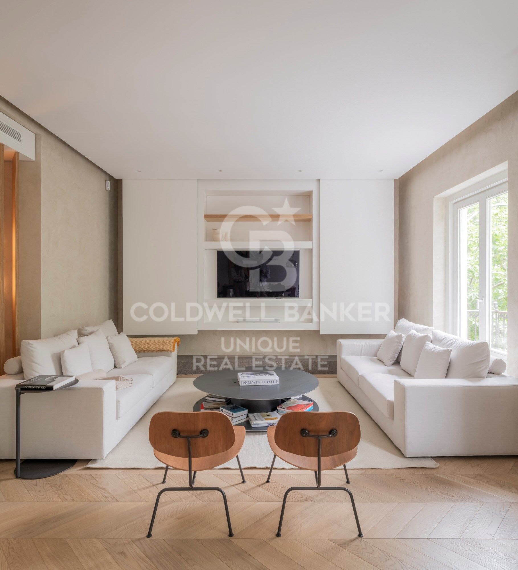 Außenwohnung mit vier Balkonen zur Straße, Garage und Abstellraum in Lista, Madrid